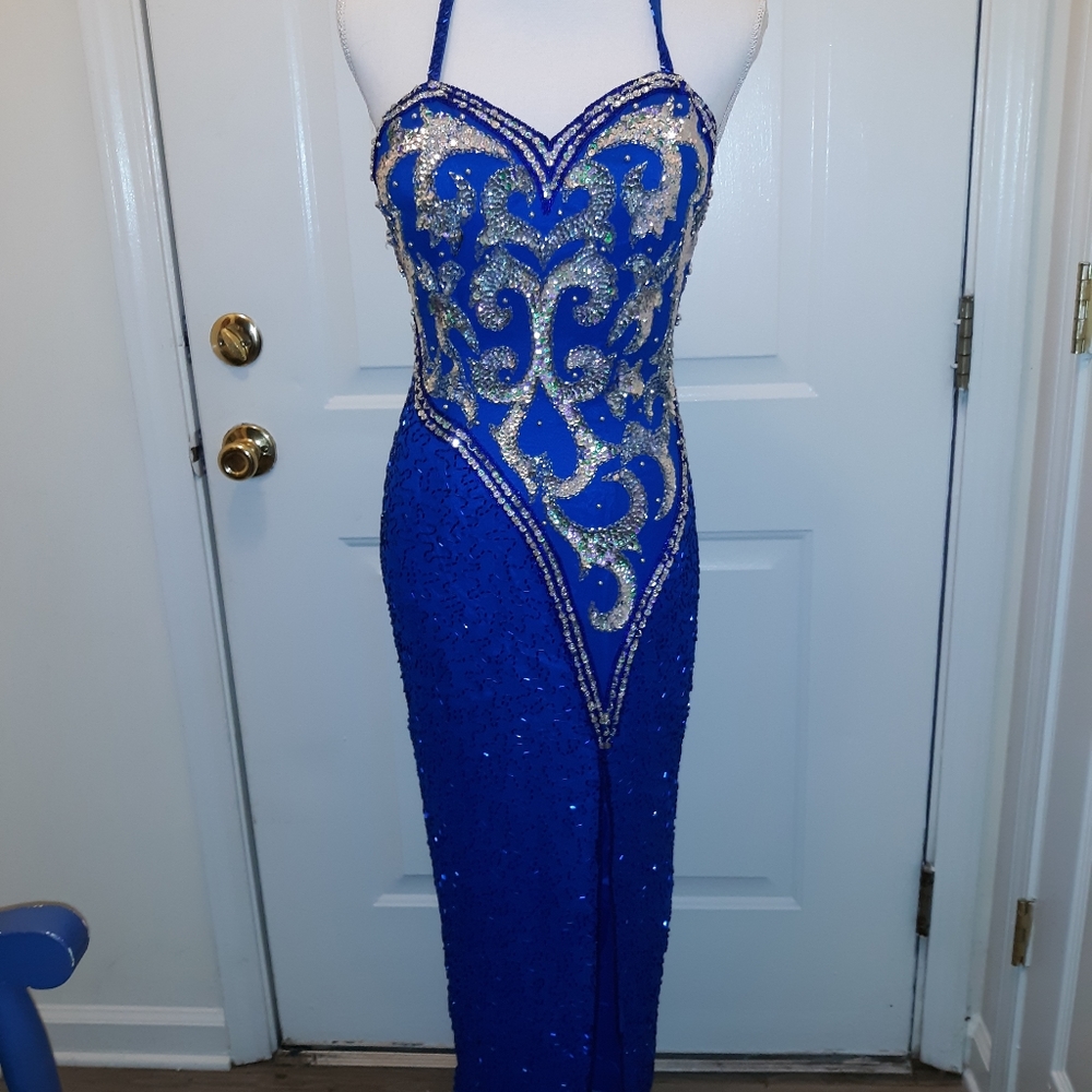 Sho Max Gown